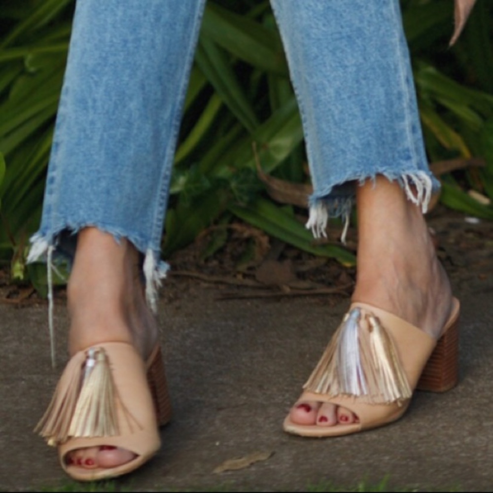 Loeffler Randall metallic tassel sandals mules 8.5